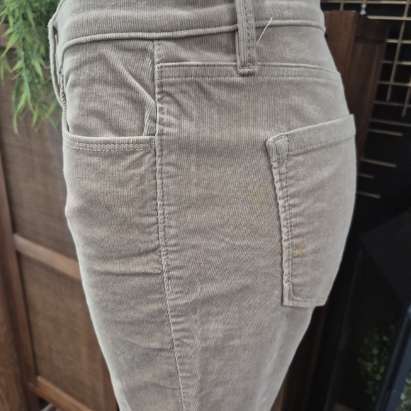 Stylish Tan Corduroy Pants - Picture 4 of 9